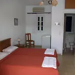 Nicolas 4* 피스카던
