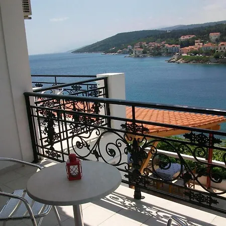 ゲストハウス Nicolas