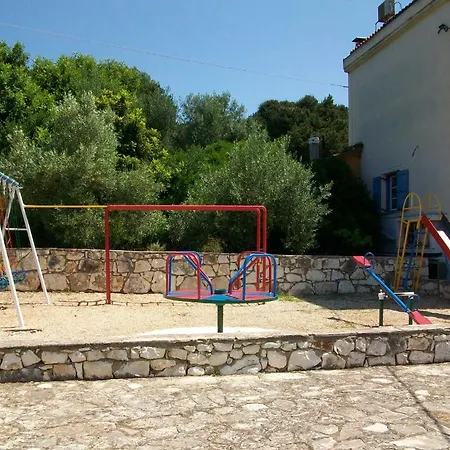 Nicolas Affittacamere 4*